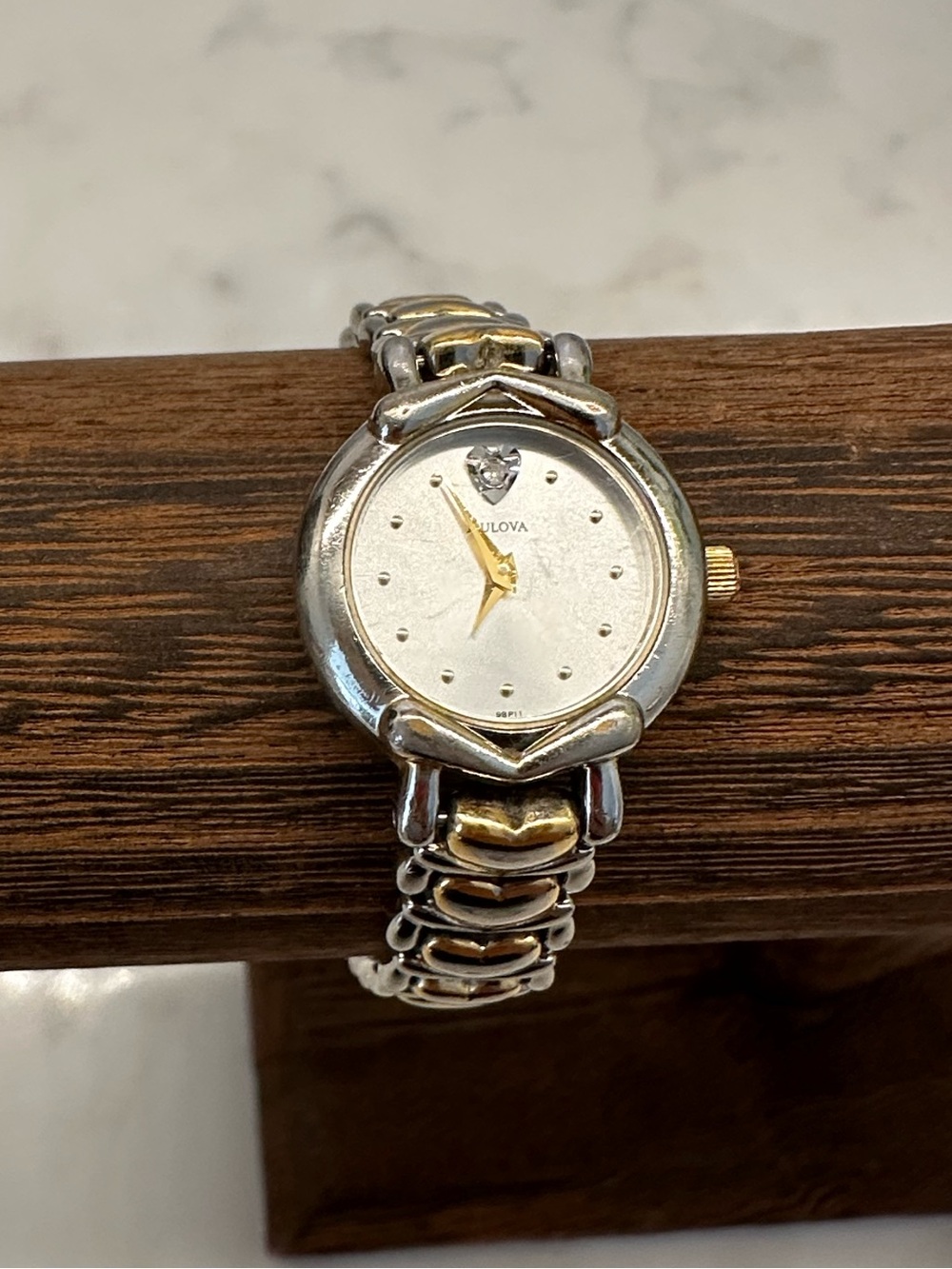 Vintage Bulova Diamonds Series Women's Wristwatch. Model 98P11.